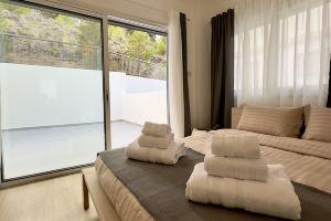 Welcome to Our Luxurious 1-Bedroom Private Residence with a Special Patio, Nicosia