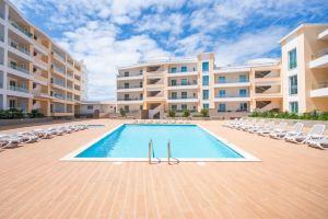 Lagos Marina View 4 with Pool by Homing Hotel, Lagos