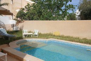 Villa Elisa with swimming pool route du phare Djerba, Taguermess