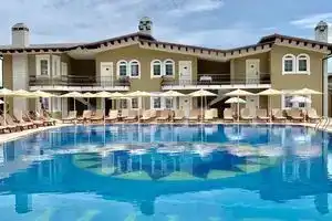 PalmaNova Resort, Tirana