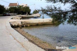 Apartments by the Sea Preko, Ugljan - 8515, Oltre