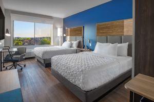 Tru by Hilton I-80 at 72nd Street Hotel, Omaha