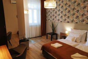 Indium City Panzio Hotel, Eger