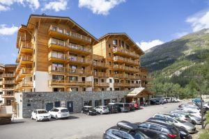 Apartment in With Spa and Pool, Tignes