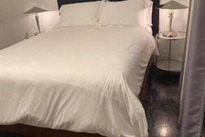 Downtown! Great neighborhood! Walk everywhere downtown! Hotel, Anchorage