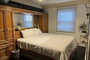 Old Town 2BD1BA, Pet friendly Hotel, Albuquerque