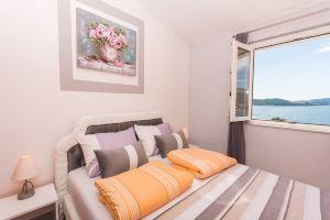 Villa Stil - One Bedroom Apartment with Balcony and Sea View 202, Trogir
