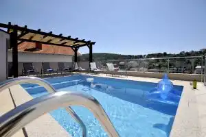 Luxury Villa/Rooftop Pool !Avbl. in Season, Trogir