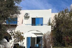 Beautiful Townhouse in walking distance of restaurants, bars and beaches, Paphos