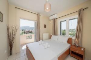 Villa Clotho, Porto Rafti