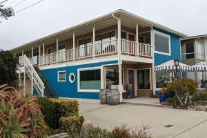 Captain's-SPECTACULAR bay/ocean views-980 sq ft - Dog Friendly! Hotel, Morro Bay