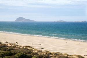 Apartment with One Bedroom in, with Wonderful Sea View and Enclosed Garden - Near the Beach, Agadir