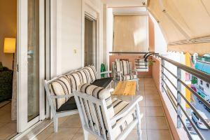 Flat in Central Location with pr Parking Apartments, Athens