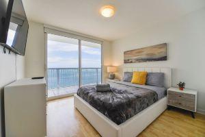 Direct Ocean View 3Br at Brickell Apartments, Miami