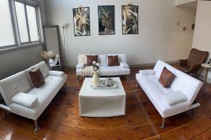 LRG 3 BD Dtown Loft Tailored to Events Sleeps 15 Apartments, Windsor