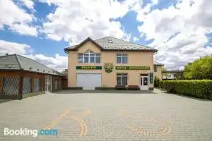 Praktik Hotel & Restaurant, Berehove