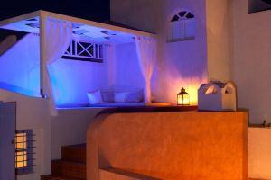 Oia Mansion-4Bedroom Villa with Jacuzzi, Oia