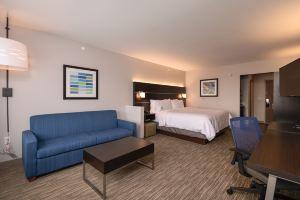 Holiday Inn Express & Suites DOWNTOWN by IHG, Tulsa