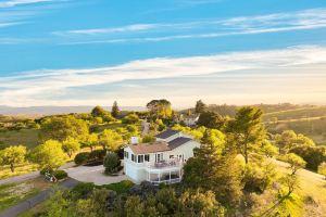 Breathtaking Views and Chic Design - Luxurious Countryside Escape Hotel, Paso Robles