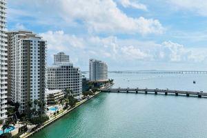 Chic 1-bedroom apart @ Heart of Brickell-vibrant, Miami