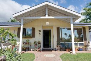 Lahaina Bungalow Cottage, Lahaina