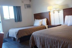 Westward Inn & Suites, Langley
