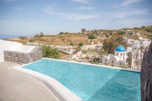 Amphitrite Suites Santorini, Messaria