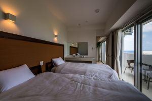 Minato Seaside Condominium Apartments, Chatan