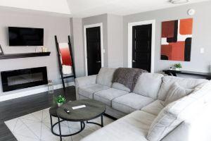 Berklee Suites of- Private 2 Bedroom Suite, Stratford
