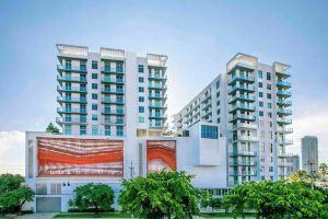 Private Balcony Views and Resort Style Amenities, Miami