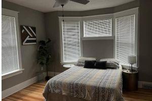 Historic Home Near Downtown 4 beds, 1 Bathroom, 2 Car Garage., Lincoln