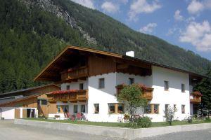 Appartementhaus Holzknecht Apartments, Laengenfeld