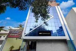 Vaccinated Staff- Collection O 79149 Grace Residency RK Salai Hotel