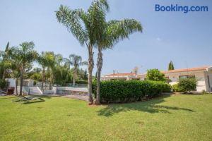 Oscar Domain Villa, Protaras
