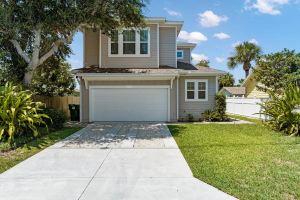 Smart TVs, Wifi, Fire Pit, and Games - Stylish Coastal Retreat Hotel, Ponte Vedra Beach