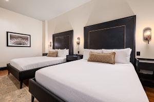 4BR Group Getaway Walk to French Quarter | The Mayfair Hotel, New Orleans