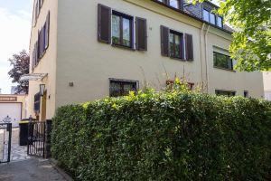 Ko-Living | Rooftop | center | kitchen | 5 min to Rhine | up to 4 guests, Koblenz