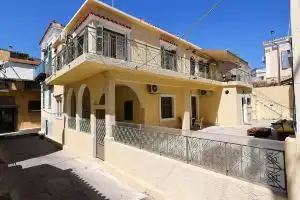 Feidiou I Hotel, Aegina Town