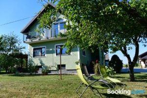 Guest House Jagoda, Dreznik Grad