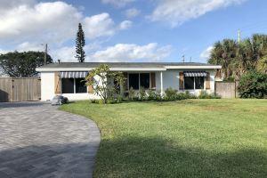 Renovated 4 Bedroom East Boca House, Walk to Everything!, Boca Raton