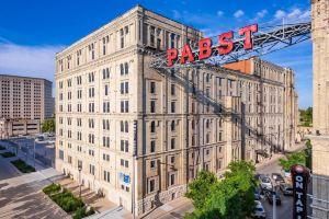 Rove Living/KL - Malt House, Milwaukee
