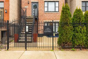 Villa Dubois 3 Bedroom Suite - 3, Chicago