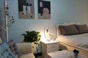 Xingfu Bath Apartment (Xicheng Avenue No. 2), Guilin