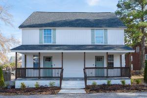 The Cozy Chic WeCo Spot | 3 minutes to Downtown | Steps to WeCo Riverwalk Apartments, Columbia