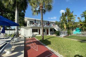 Pool view. Upstairs unit & workspace Hotel, St Pete Beach