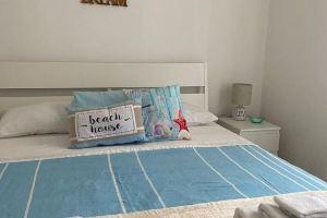 Beach House Neptune a stone's throw from the beach