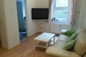 Cologne Südstadt apartment, very central, cozy and quiet, max 2 persons, Koln