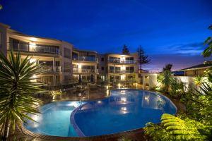 The Reef Beachfront Apartments, Tauranga