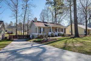NEW! Spacious & kid friendly - great for the whole fam! Close to everything! Hotel, Macon