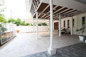 Room-Baan Khunphiphit Homestay No3373, Ayutthaya City
